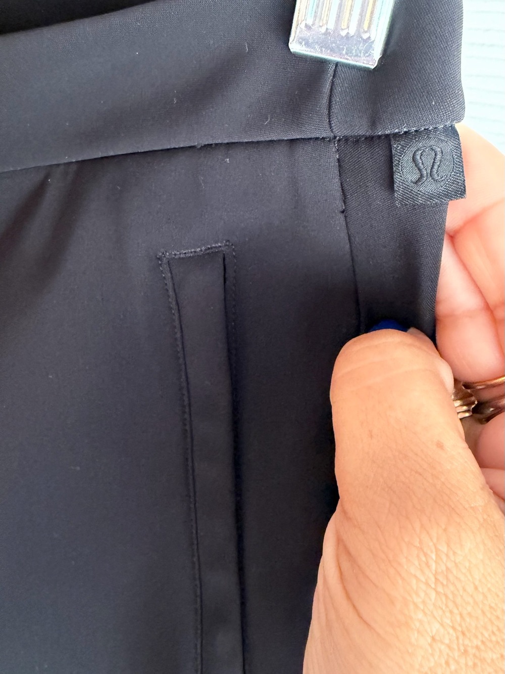 Lululemon Athletica Women’s Black High-Rise Tilted Pocket Pants Size: S - Picture 4 of 10